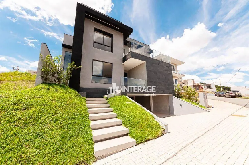 Foto 1 de Casa de Condomínio com 5 Quartos à venda, 334m² em Tingui, Curitiba