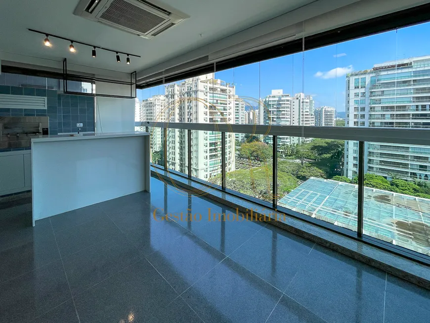 Foto 1 de Apartamento com 4 Quartos à venda, 142m² em Peninsula, Rio de Janeiro