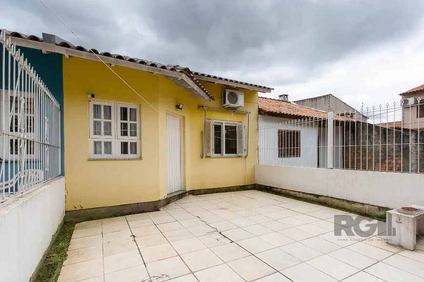 Foto 1 de Casa com 2 Quartos à venda, 68m² em Hípica, Porto Alegre