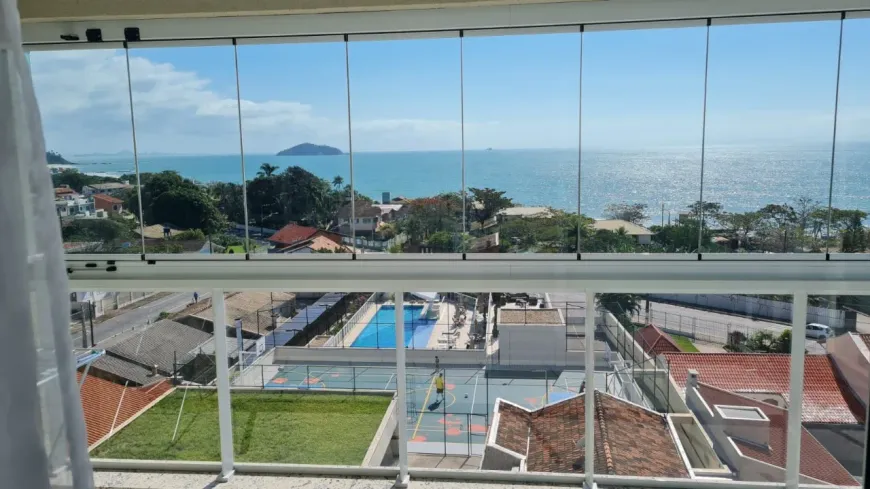 Foto 1 de Apartamento com 3 Quartos à venda, 121m² em Centro, Penha