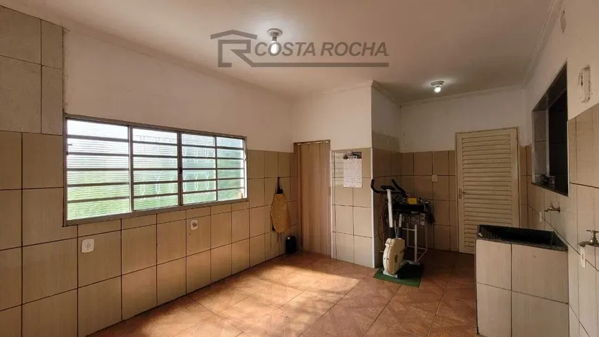 Foto 1 de Fazenda/Sítio com 4 Quartos à venda, 324m² em , Elias Fausto