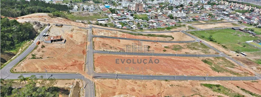 Foto 1 de Lote/Terreno à venda, 321m² em São Sebastião, Palhoça