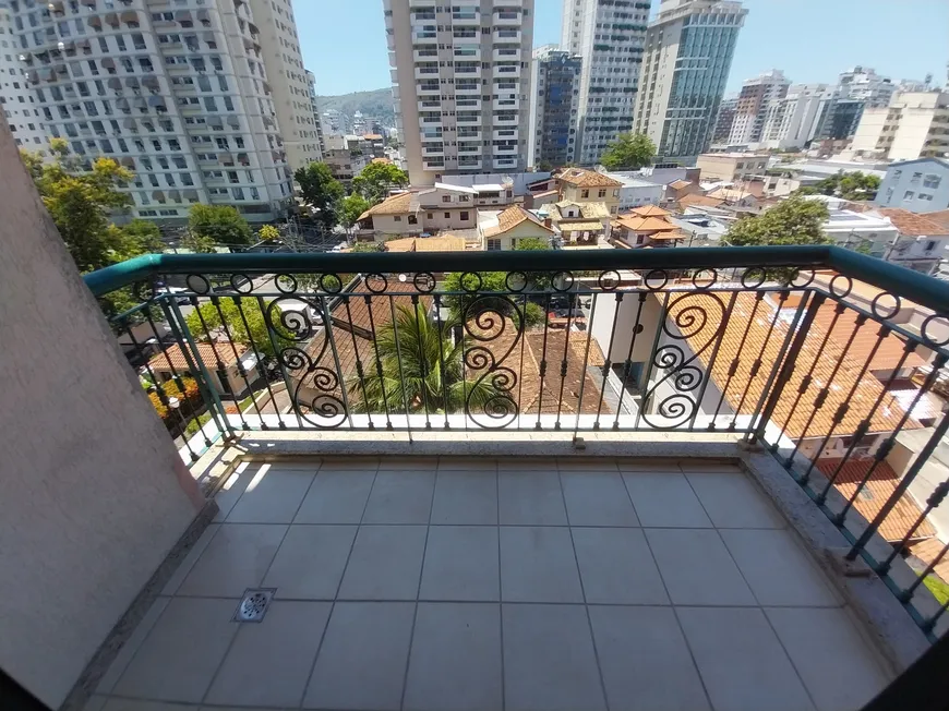 Foto 1 de Apartamento com 3 Quartos à venda, 98m² em Pé Pequeno, Niterói