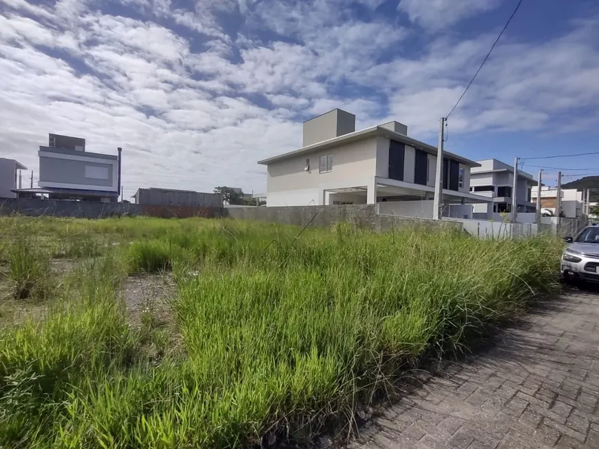 Foto 1 de Lote/Terreno à venda, 450m² em Ribeirão da Ilha, Florianópolis