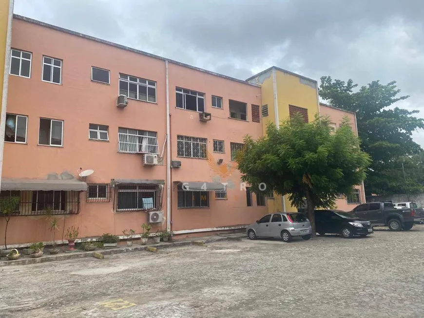 Foto 1 de Apartamento com 3 Quartos à venda, 110m² em Vila União, Fortaleza