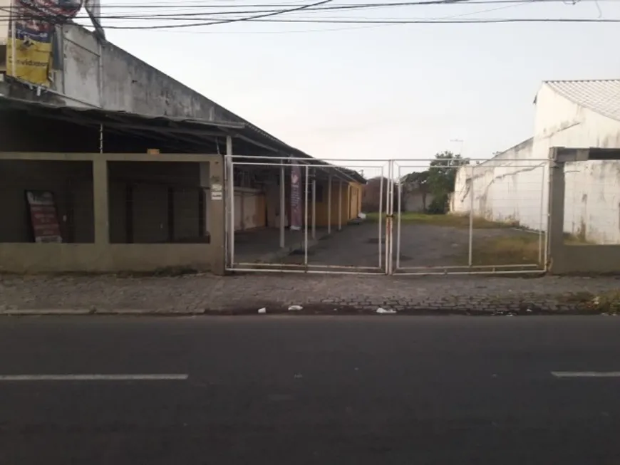 Foto 1 de Lote/Terreno com 1 Quarto à venda, 220m² em Centro, Campos dos Goytacazes