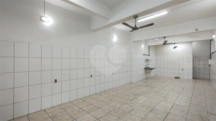 Foto 1 de Ponto Comercial para venda ou aluguel, 57m² em Santana, Porto Alegre