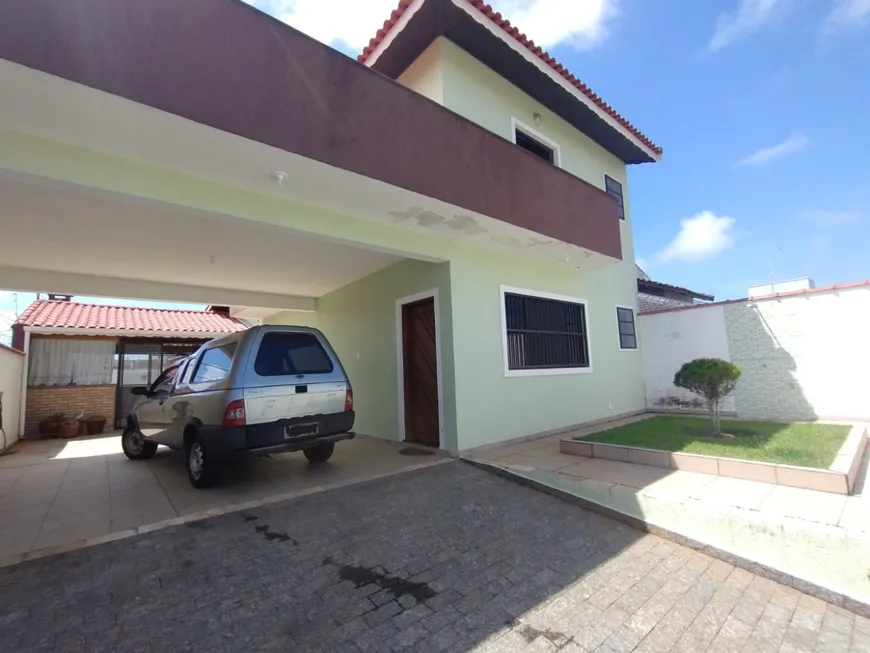 Foto 1 de Casa com 3 Quartos à venda, 183m² em Estancia Sao Jose, Peruíbe