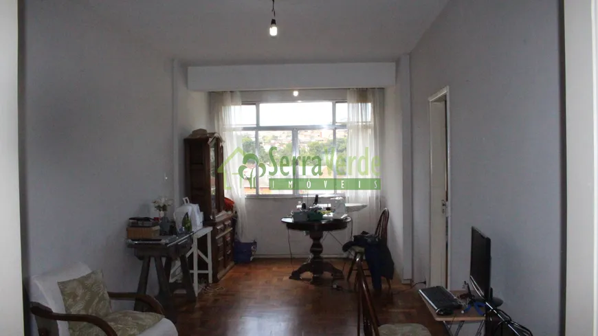 Foto 1 de Apartamento com 2 Quartos à venda, 80m² em Castelanea, Petrópolis