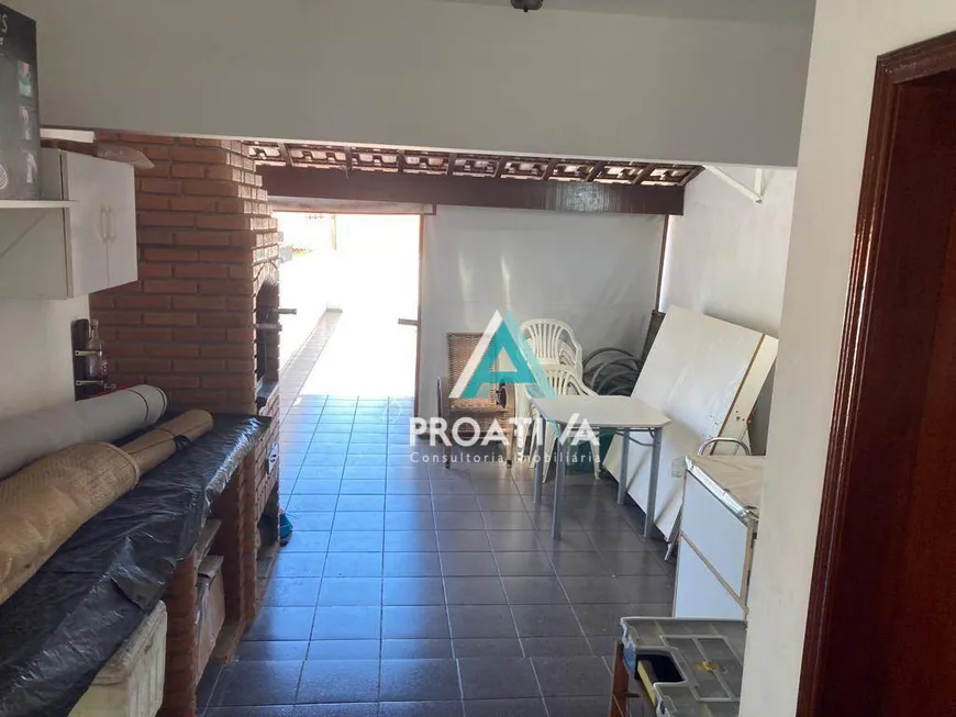 Foto 1 de Sobrado com 3 Quartos à venda, 175m² em Jardim Marek, Santo André