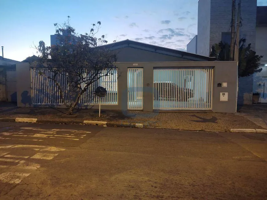 Foto 1 de Casa com 3 Quartos à venda, 147m² em Jardim Quarto Centenário, Campinas