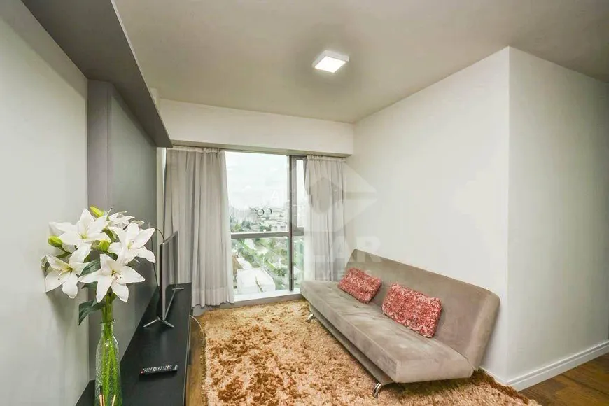 Foto 1 de Apartamento com 1 Quarto para alugar, 40m² em Praia de Belas, Porto Alegre