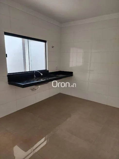 Foto 1 de Casa com 3 Quartos à venda, 108m² em Residencial Marília, Senador Canedo