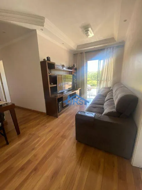 Foto 1 de Apartamento com 2 Quartos à venda, 59m² em Jardim Tupanci, Barueri