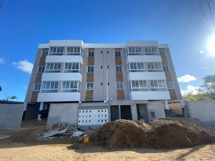 Foto 1 de Apartamento com 2 Quartos à venda, 74m² em Meia Praia, Navegantes