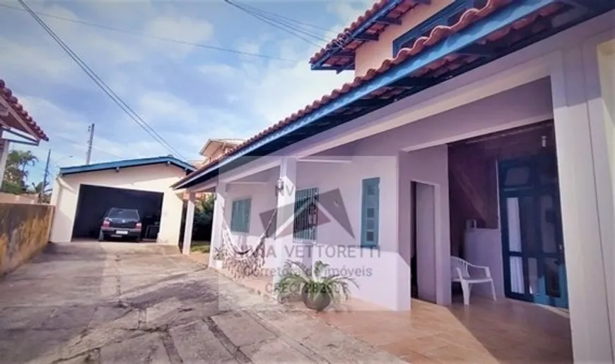 Foto 1 de Casa com 5 Quartos à venda, 146m² em Ingleses do Rio Vermelho, Florianópolis