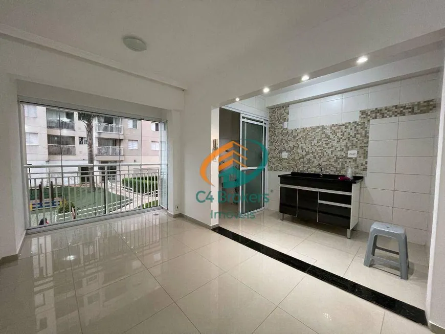 Foto 1 de Apartamento com 3 Quartos à venda, 64m² em Ponte Grande, Guarulhos