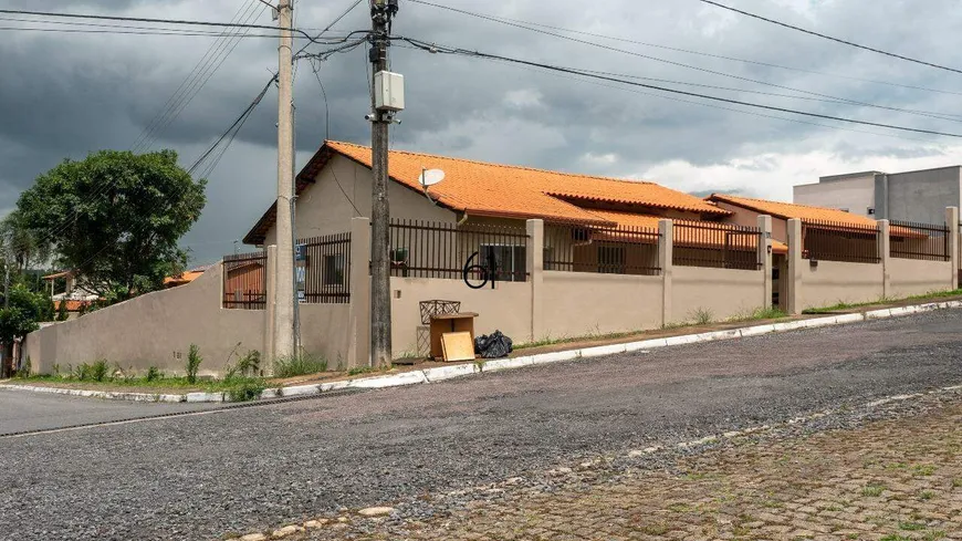 Foto 1 de Casa de Condomínio com 3 Quartos à venda, 300m² em Setor Habitacional Jardim Botânico, Brasília