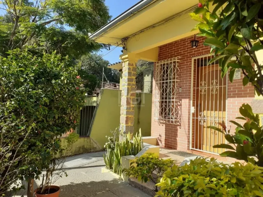 Foto 1 de Casa com 3 Quartos à venda, 361m² em Santana, Porto Alegre