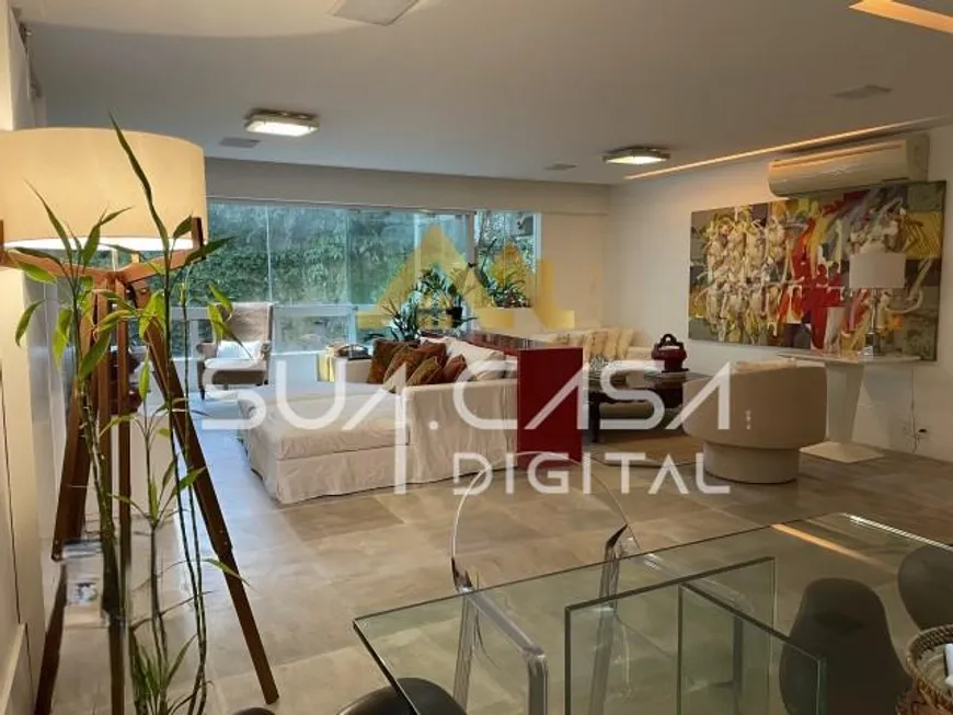 Foto 1 de Apartamento com 3 Quartos à venda, 153m² em Leblon, Rio de Janeiro
