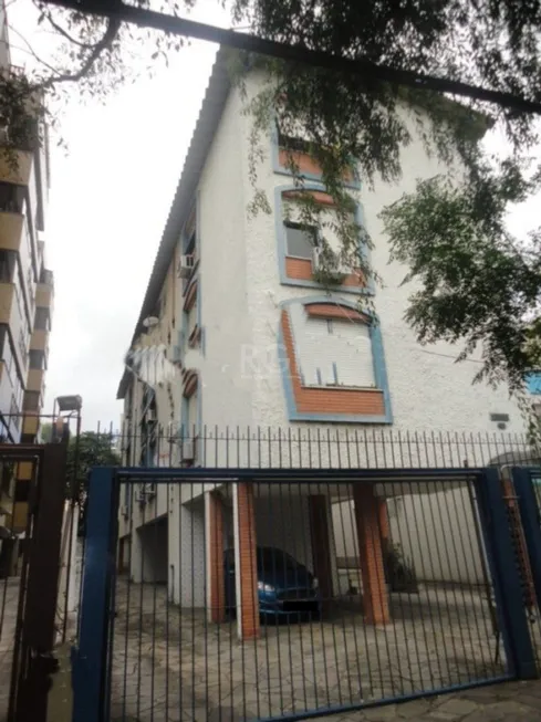 Foto 1 de Apartamento com 1 Quarto à venda, 33m² em Auxiliadora, Porto Alegre