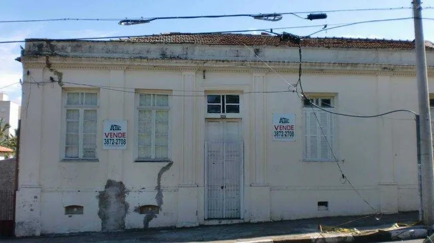 Foto 1 de Casa com 3 Quartos à venda, 254m² em Centro, Cosmópolis