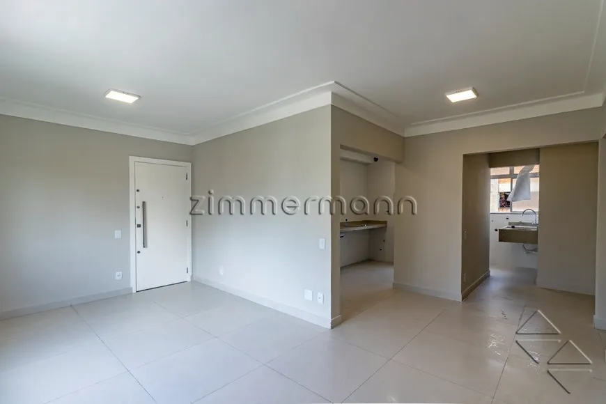 Foto 1 de Apartamento com 3 Quartos à venda, 86m² em Moema, São Paulo