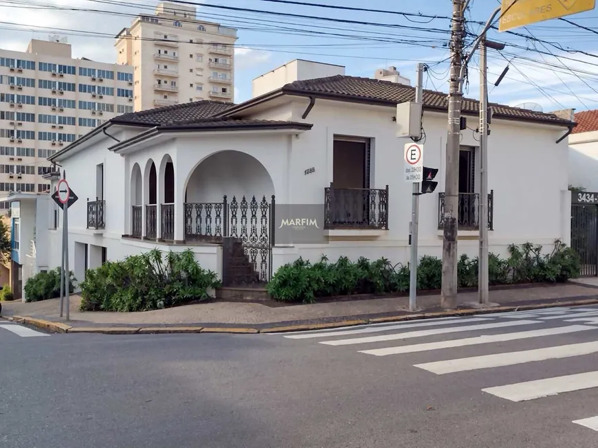 Foto 1 de Casa com 4 Quartos para venda ou aluguel, 275m² em Centro, Piracicaba