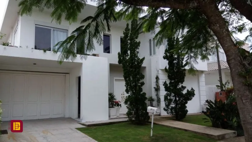 Foto 1 de Casa com 5 Quartos à venda, 251m² em Jurerê Internacional, Florianópolis