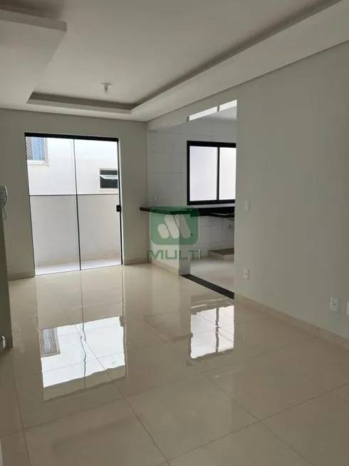 Foto 1 de Apartamento com 2 Quartos à venda, 55m² em Santa Mônica, Uberlândia