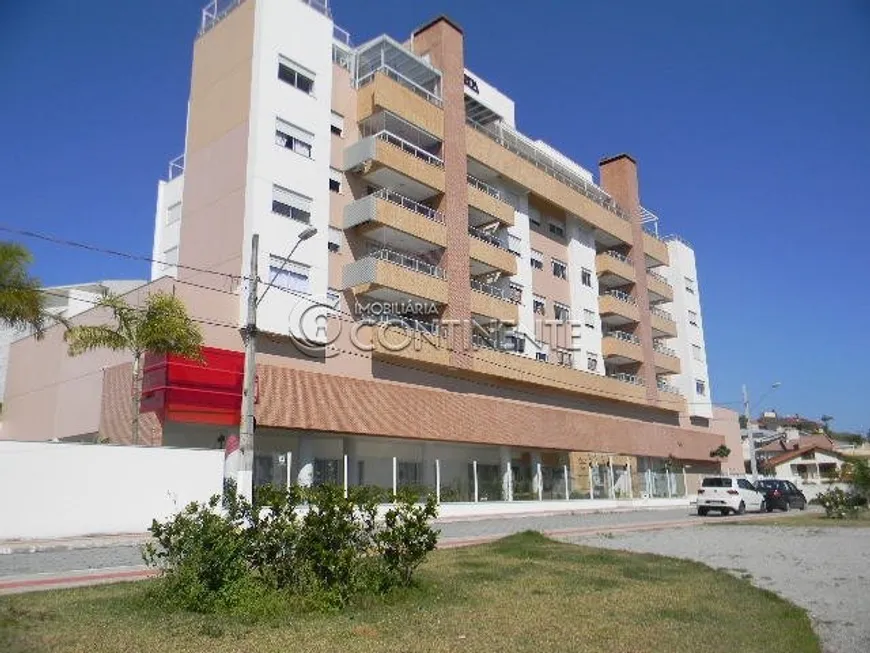 Foto 1 de Apartamento com 2 Quartos à venda, 70m² em Abraão, Florianópolis