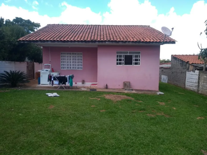 Foto 1 de Casa com 2 Quartos à venda, 68m² em Centro, Ponta Grossa