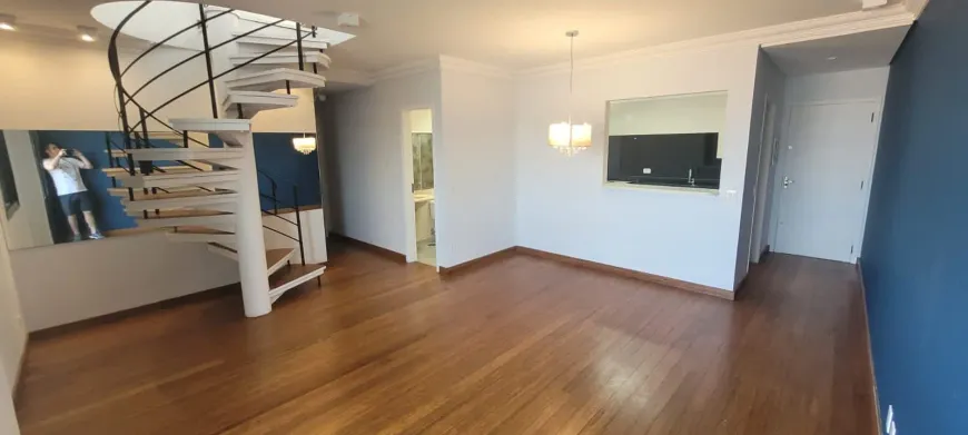 Foto 1 de Apartamento com 3 Quartos à venda, 148m² em Vila Sao Francisco (Zona Sul), São Paulo