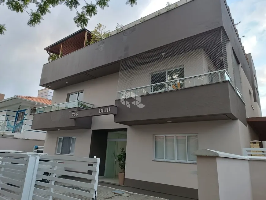 Foto 1 de Apartamento com 3 Quartos à venda, 75m² em Campeche, Florianópolis