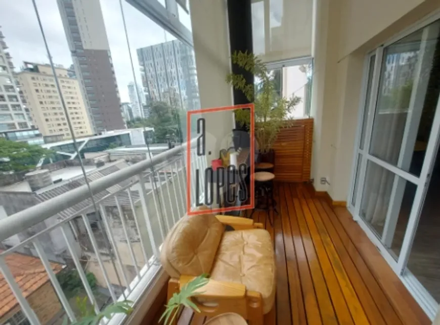Foto 1 de Apartamento com 1 Quarto à venda, 78m² em Vila Nova Conceição, São Paulo
