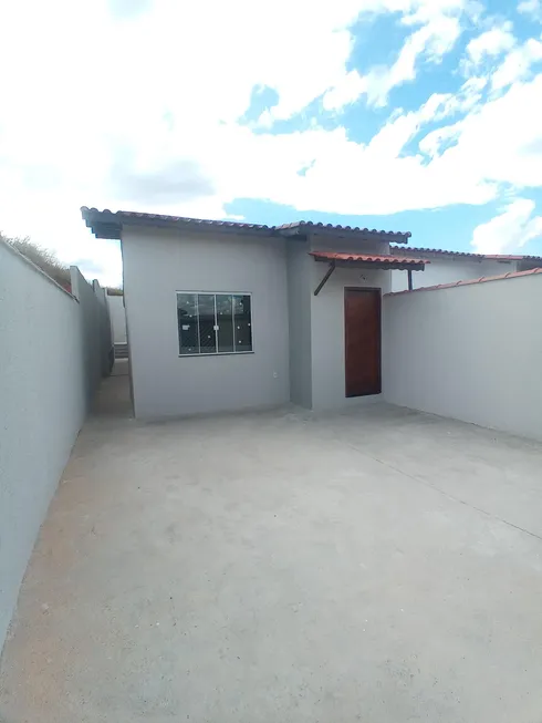 Foto 1 de Casa com 2 Quartos à venda, 90m² em Bela Vista, Resende