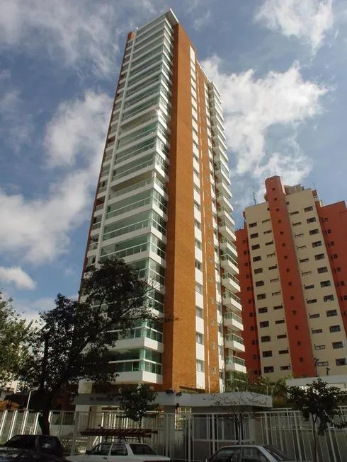 Foto 1 de Apartamento com 3 Quartos à venda, 177m² em Campo Belo, São Paulo