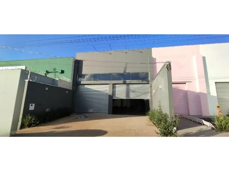 Foto 1 de Ponto Comercial para alugar, 250m² em Buritis, Uberlândia