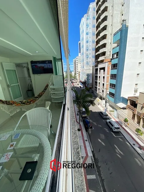 Foto 1 de Apartamento com 2 Quartos para alugar, 100m² em Centro, Balneário Camboriú