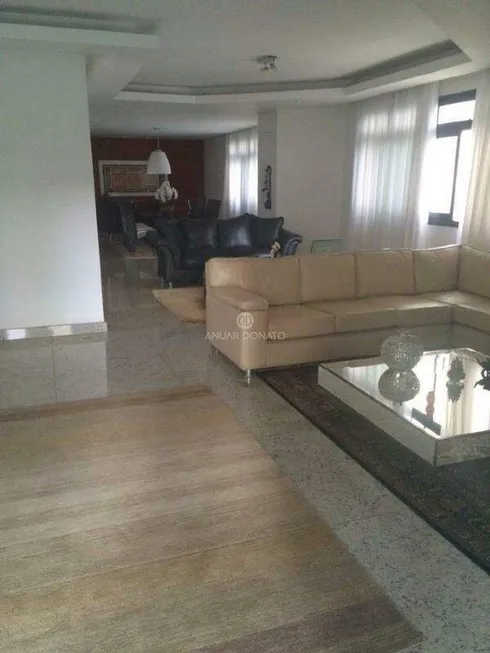 Foto 1 de Apartamento com 4 Quartos à venda, 310m² em Lourdes, Belo Horizonte