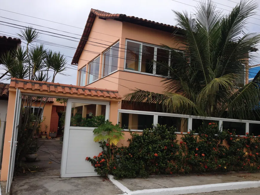 Foto 1 de Casa de Condomínio com 6 Quartos à venda, 234m² em Balneario São Pedro, São Pedro da Aldeia