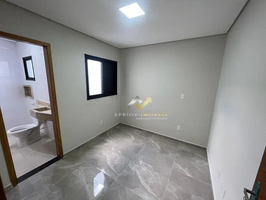 Foto 1 de Sobrado com 2 Quartos à venda, 56m² em Vila Clarice, Santo André
