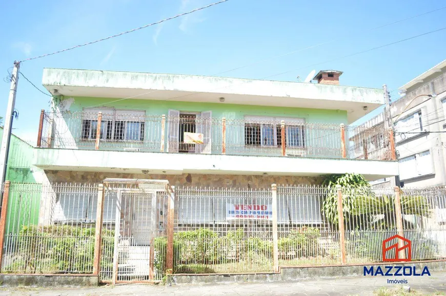 Foto 1 de Casa com 3 Quartos à venda, 271m² em Medianeira, Porto Alegre