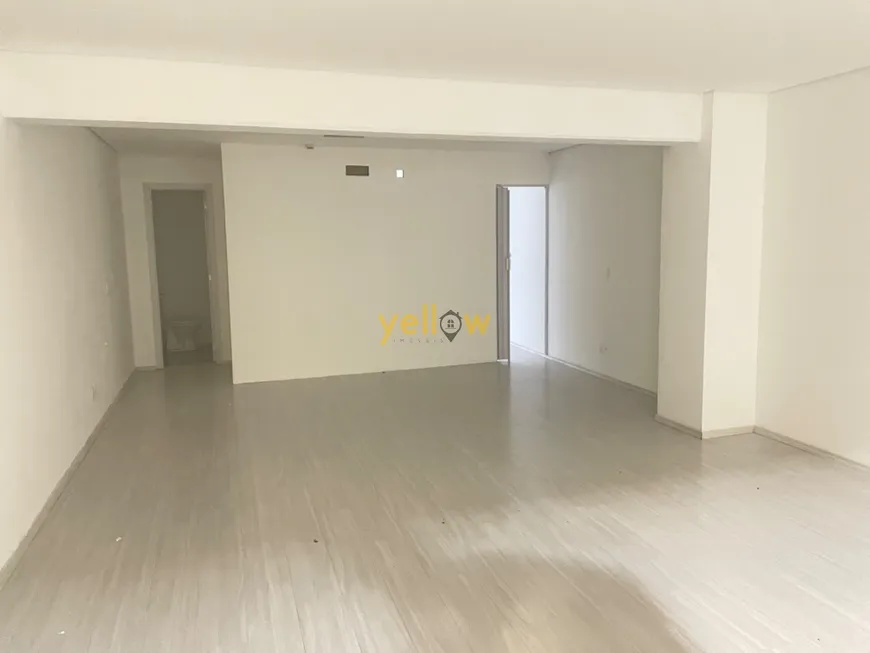 Foto 1 de Sala Comercial para alugar, 60m² em Limoeiro, Arujá