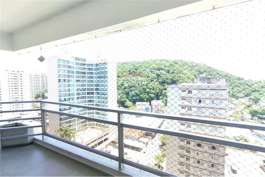 Foto 1 de Apartamento com 2 Quartos à venda, 106m² em Centro, Guarujá