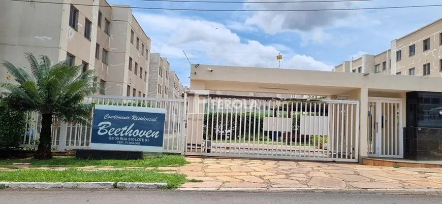 Foto 1 de Apartamento com 3 Quartos à venda, 62m² em Areal, Águas Claras