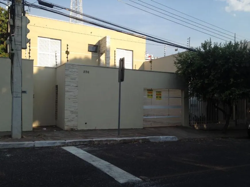 Foto 1 de Casa com 4 Quartos à venda, 210m² em Araés, Cuiabá