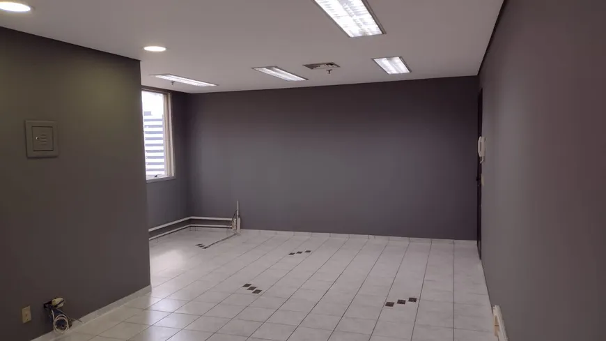 Foto 1 de Sala Comercial à venda, 36m² em Liberdade, São Paulo