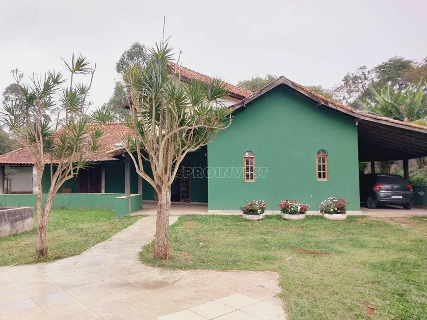 Foto 1 de Fazenda/Sítio com 3 Quartos à venda, 348m² em Loteamento Recanto da Paz, São Roque