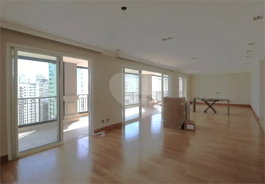 Foto 1 de Apartamento com 4 Quartos à venda, 316m² em Moema, São Paulo